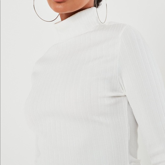 Turtle neck - Picture 2 of 5